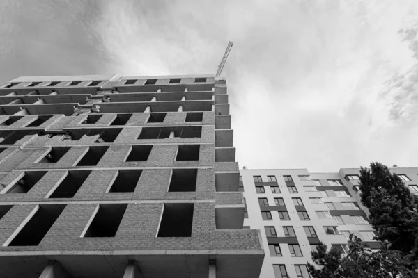 Black White Photo Multi Storey Residential Building Construction Crane Background — Stock Photo, Image