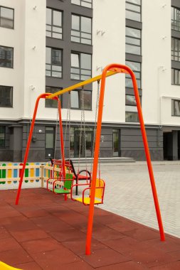 Yerleşim yerindeki güzel oyun alanı