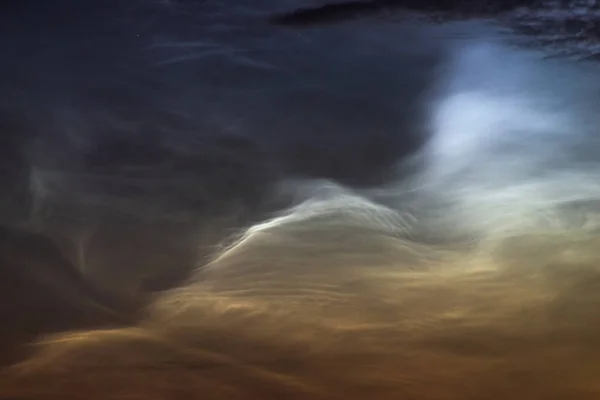 Ночные Облака Закрывают Летнюю Ночь Редкое Атмосферное Явление — стоковое фото