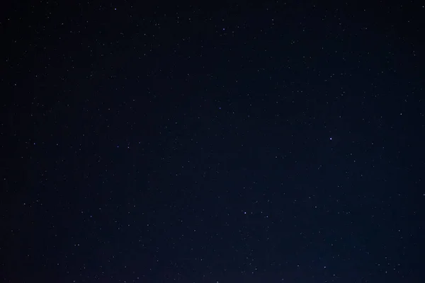 夜空の星が近づいてくる — ストック写真