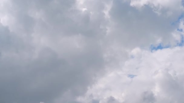 Časový Průběh Cumulus Cloud Formace Jasného Letního Dne Zblízka Sluneční — Stock video