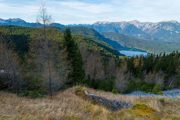 Vacker Naturskön Utsikt Över Kullar Som Bakgrund — Stockfoto