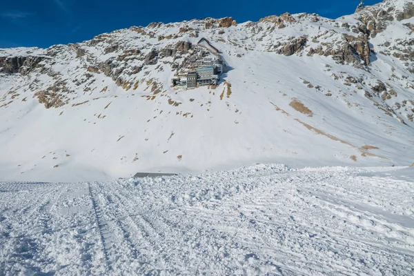 Vista Panorámica Las Montañas Nevadas Fondo — Foto de Stock