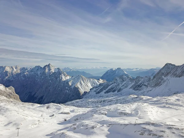 Vue Panoramique Sur Fond Montagnes Enneigées — Photo