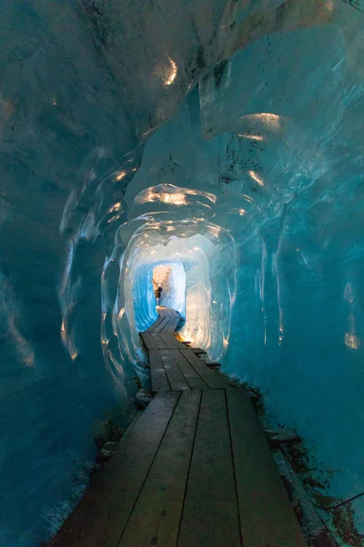 Blick Auf Die Eishöhle Rhonegletscher — Stockfoto