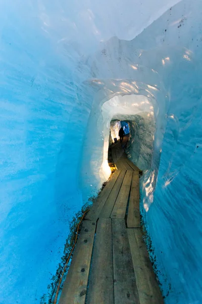 Blick Auf Die Eishöhle Rhonegletscher — Stockfoto