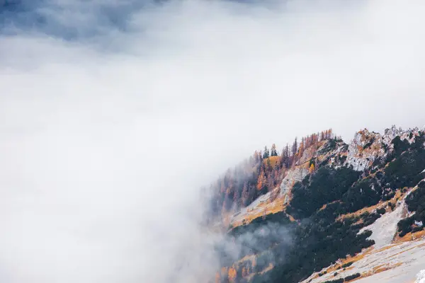 Arka Plan Olarak Güzel Görkemli Dağların Manzara Görünümü — Stok fotoğraf