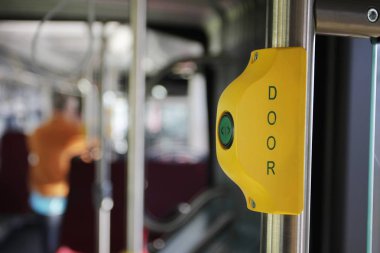 Kapı açma düğmesi, kapatma görünümü