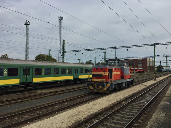 Comboio Ferroviário Suburbano Estação Ferroviária — Fotografia de Stock