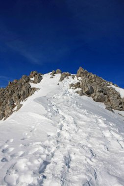 arka plan için güzel karlı dağ manzara manzara çekim
