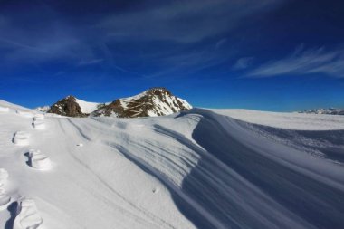 arka plan için güzel karlı dağ manzara manzara çekim
