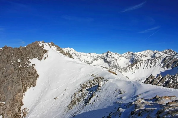 Plan Panoramique Beau Paysage Montagne Enneigé Pour Arrière Plan — Photo