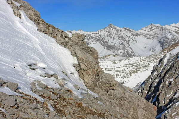 Foto Cênica Belas Montanhas Nevadas Paisagem Para Fundo — Fotografia de Stock