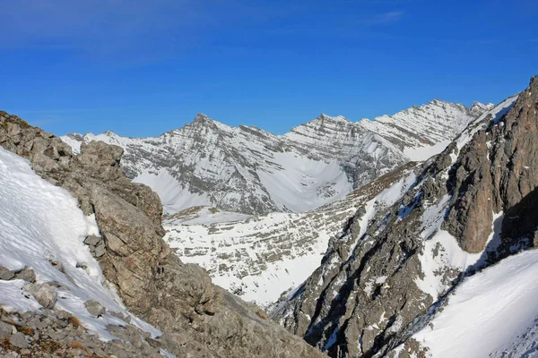 Foto Cênica Belas Montanhas Nevadas Paisagem Para Fundo — Fotografia de Stock