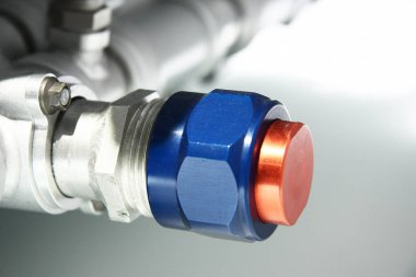 Motor tüplerinin ayrıntıları, kapatma