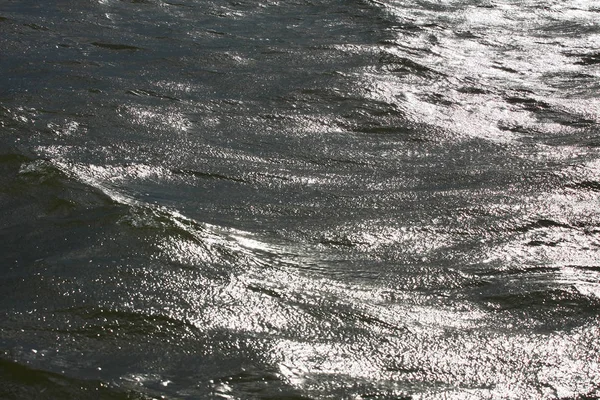 Річкова Вода Хвилями Заході Сонця — стокове фото