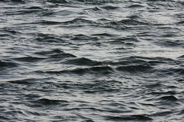 Closeup View Dark Water Surface Ripples — Stock Photo, Image