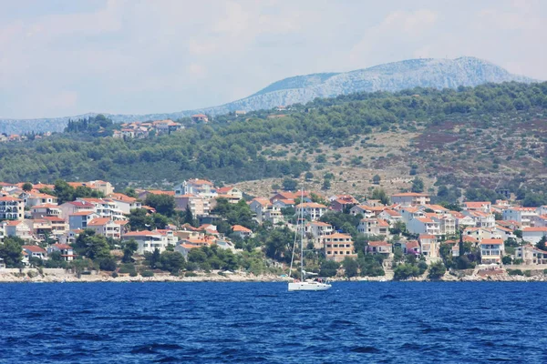 Güneşli Bir Gün Güzel Mavi Deniz Doğal Çekim — Stok fotoğraf