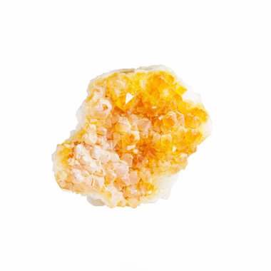 Beyaz arkaplandaki mineralin yakın görüntüsü