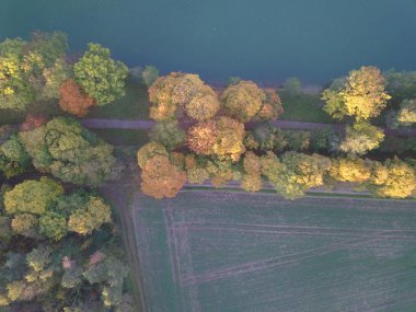 tarım alanının doğal havadan görünümü