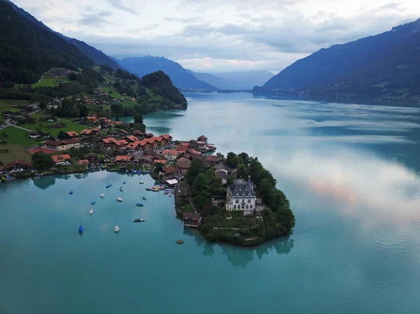 Vue Panoramique Sur Paysage Majestueux Avec Ville Sur Plage — Photo