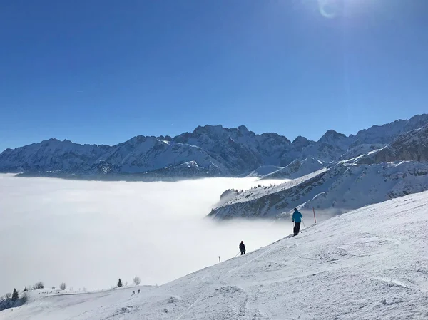 Tiro Tranquilo Belas Montanhas Nevadas — Fotografia de Stock