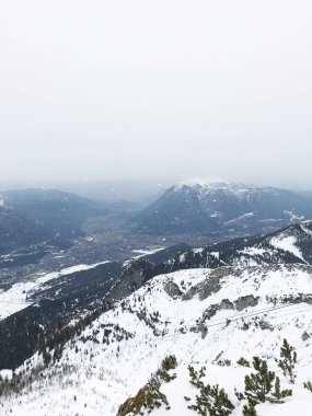 arka plan için güzel karlı dağlar manzara manzara manzara
