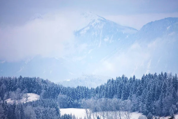 Plan Tranquille Belles Montagnes Enneigées — Photo