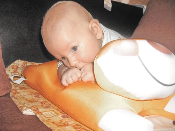 Pequeño niño el niño — Foto de Stock