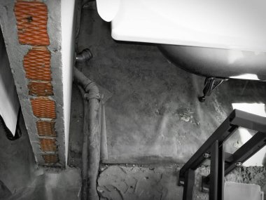 Bir apartman inşaatında bitirme işi