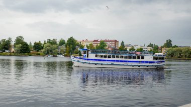 Savonlinna, Finlandiya, 08.08.2019, Savonlinna şehrindeki turistik yerler ve turistik mekanlar