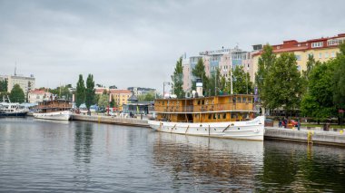 Savonlinna, Finlandiya, 08.08.2019, Savonlinna şehrindeki turistik yerler ve turistik mekanlar