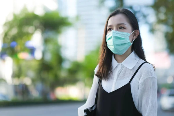 Asian Women Wear Surgical Face Masks Protect Covid Public Areas — Stock Photo, Image