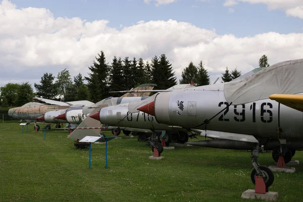 Vieux Avions Militaires Dans Musée — Photo