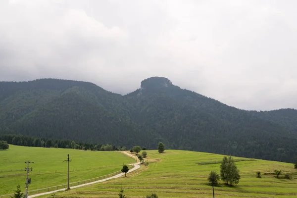 Utsikt Över Bergen Från Dalen Slovakien — Stockfoto