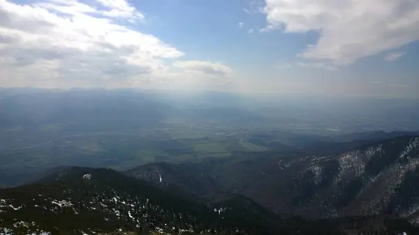 Lindas Montanhas Inverno Paisagem — Fotografia de Stock