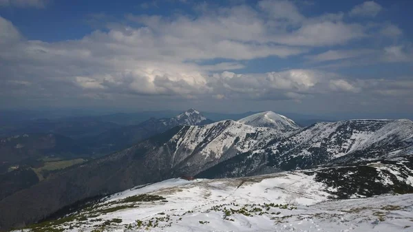 Krásné Zimní Hory Krajina — Stock fotografie