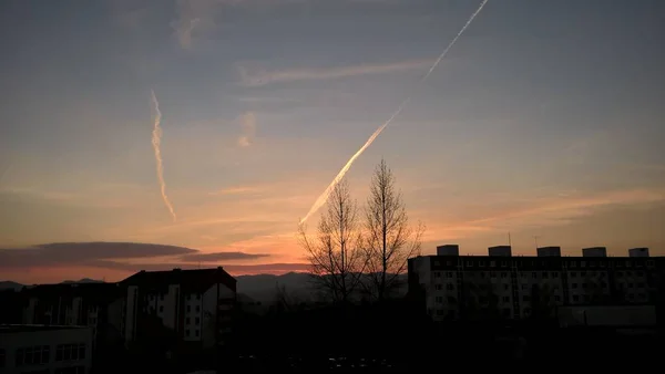 Čas Západu Slunce Nad Evropským Městem — Stock fotografie