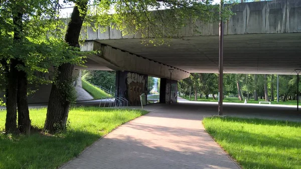 Empty Park Road Bridge — Stock Photo, Image