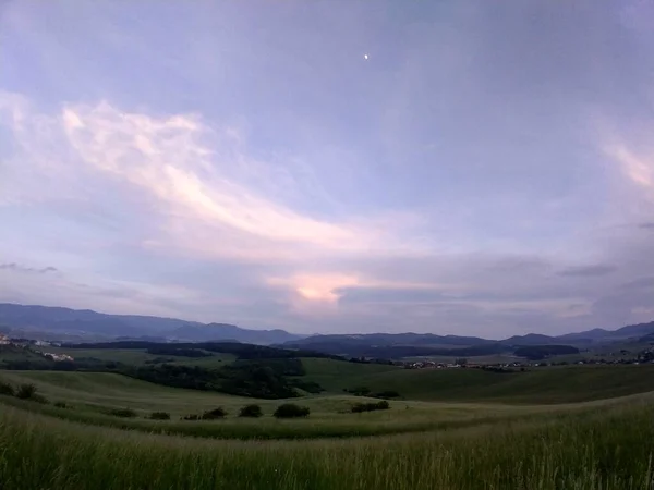 Hermoso Paisaje Del Prado Montaña —  Fotos de Stock