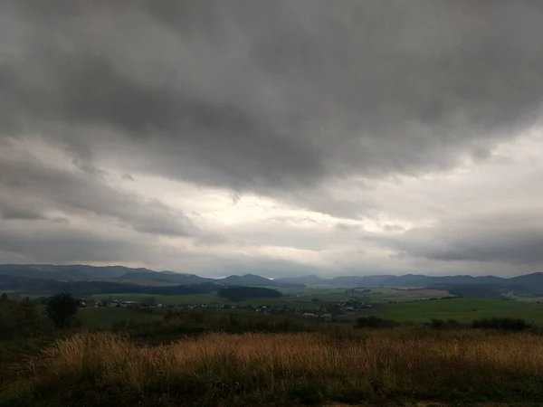 Paysage Rural Par Temps Nuageux — Photo