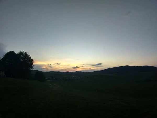 Tiempo Puesta Del Sol Sobre Paisaje Montaña —  Fotos de Stock