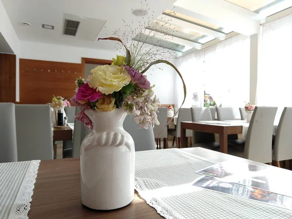 Interior Cafetería Con Mesas Sillas — Foto de Stock