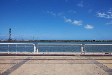 Recife, Pernambuco, Brezilya - 29 Ocak 2019: Recife Limanı'ndaki depolar, Port Warehouse Projesi kapsamında faaliyet gösteren bar ve restoranlara sahip ilk. 