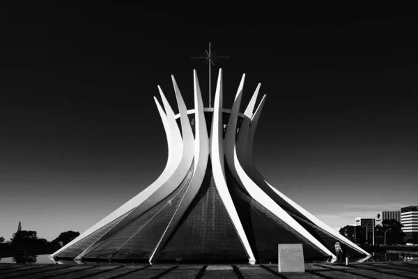 Brasilia, Brezilya - 15 Kasım 2016: Brasilia Katedrali. Oscar Niemeyer tarafından tasarlandı. Ülkenin başkenti,Federal District, Brezilya