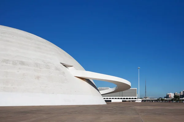 ブラジル ブラジリア 2016年11月15日 共和国国立博物館 これは オスカーニーマイヤーによって設計され 2006年に発足しました ブラジルの首都ブラジリア — ストック写真