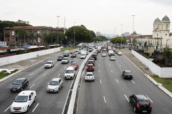 Sao Paulo Brasil Septiembre 2015 Tráfico Por Famosa Avenida Maio — Foto de Stock