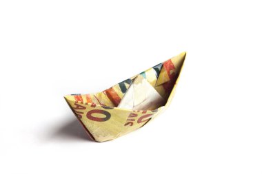 tekne şeklinde banknot, finansal kavram 