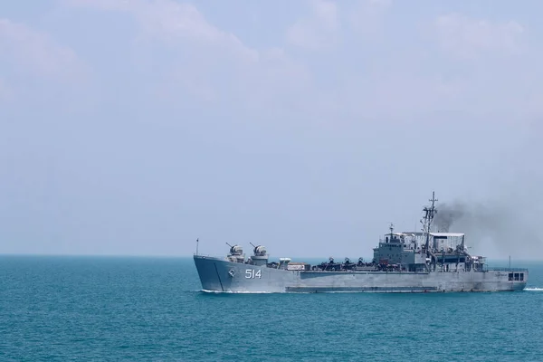 スラバヤ インドネシア 2019年4月21日 インドネシア海軍航海クリテルクマンダー514戦艦ジャバネス海の真ん中 北マドゥラ インドネシア — ストック写真