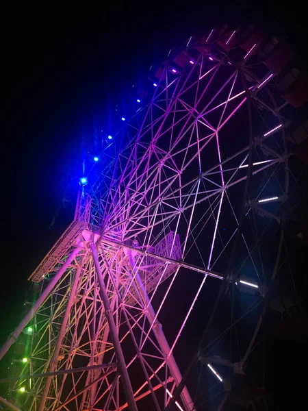 Roda Gigante Noite Com Luz Néon Colorida Jacarta Indonésia Com — Fotografia de Stock